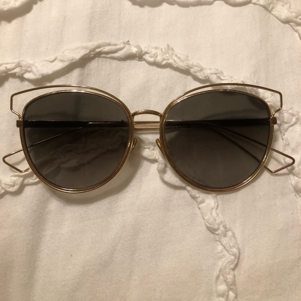 Dior sunnies